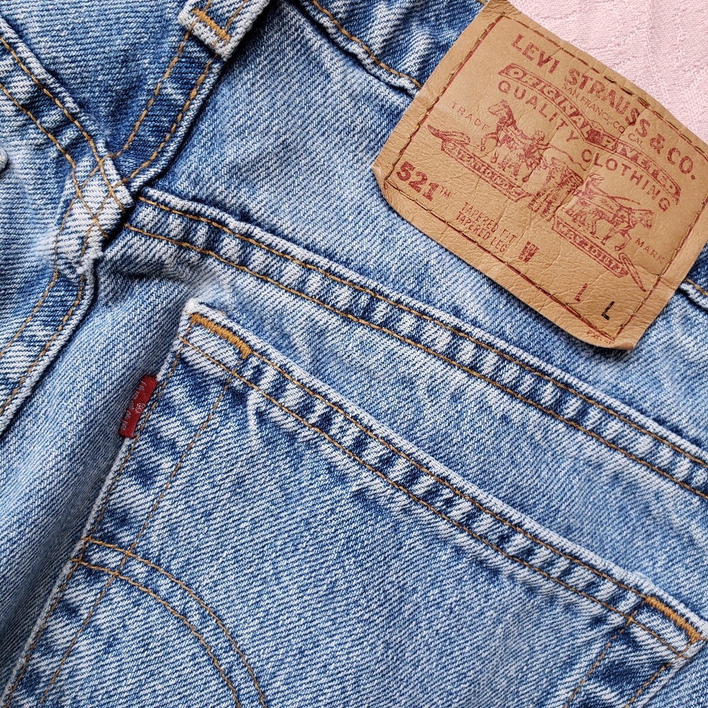 Vintage Levi's womens tapered leg mom jeans highri
